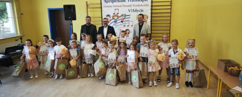 Laureaci  Gminnego Festiwalu Piosenki Przedszkolnej w Masanowie
